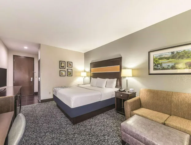 La Quinta Inn & Suites by Wyndham Tulsa - Catoosa Route 66 hotel detail image 4