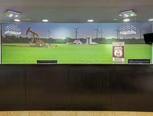 La Quinta Inn & Suites by Wyndham Tulsa Airpt / Expo Square hotel detail image 2