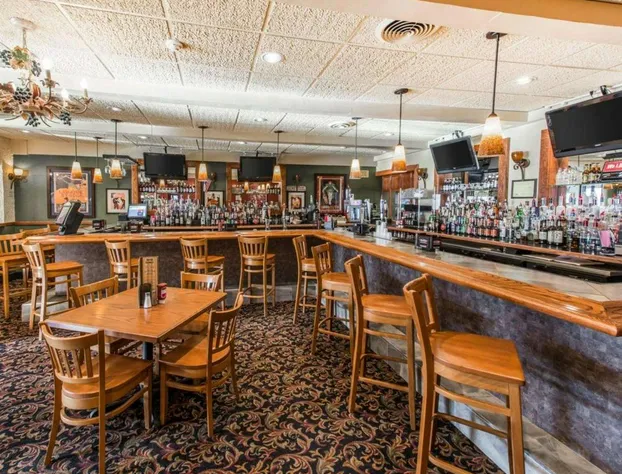 Quality Inn & Suites Erie near Casino hotel detail image 1