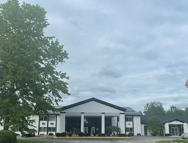 Days Inn by Wyndham Erie hotel detail image 1