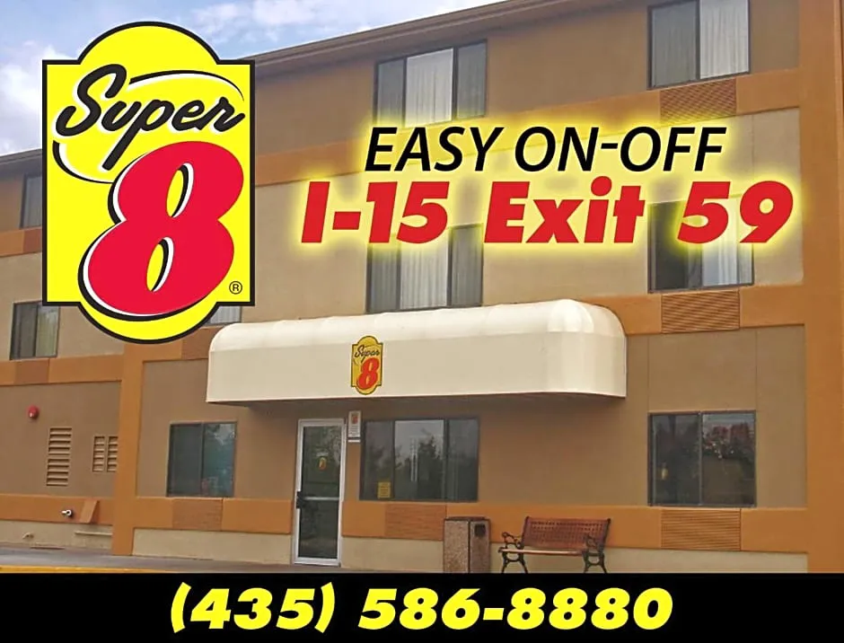 Super 8 by Wyndham Cedar City hotel hero