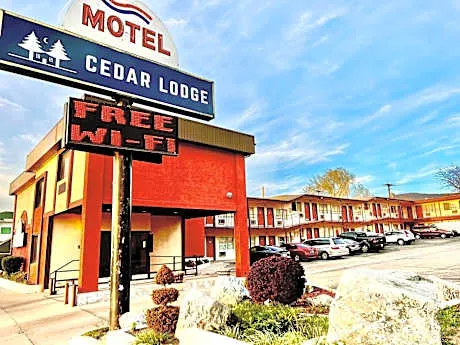 Cedar Lodge hotel detail image 3