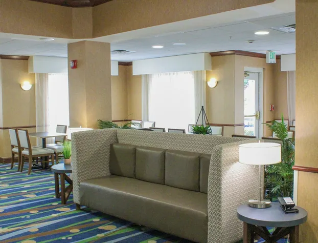 Holiday Inn Express Hotel & Suites Manchester Airport by IHG hotel detail image 1