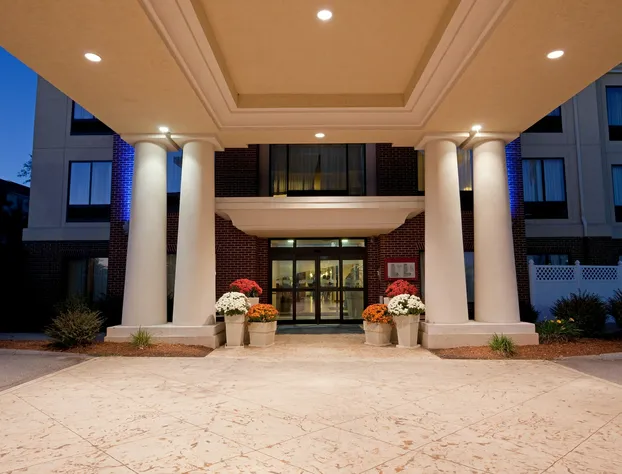 Holiday Inn Express Hotel & Suites Manchester Airport by IHG hotel detail image 2