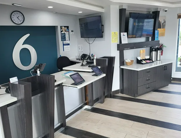 Motel 6 Vallejo, CA – Napa Valley hotel detail image 4