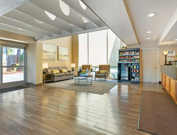 Best Western Plus Heritage Inn hotel detail image 2