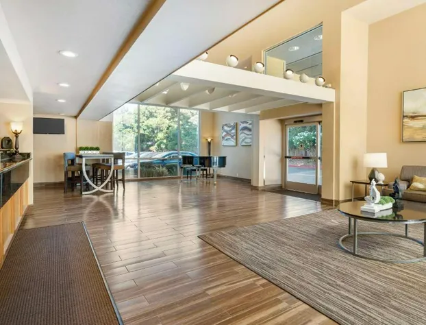 Best Western Plus Heritage Inn hotel detail image 3