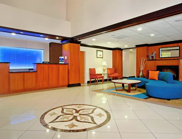 Fairfield Inn & Suites by Marriott Fairfield Napa Valley hotel detail image 1