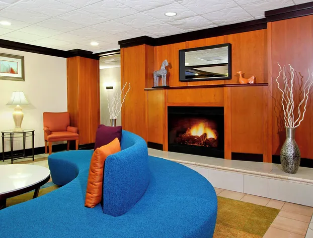 Fairfield Inn & Suites by Marriott Fairfield Napa Valley hotel detail image 2