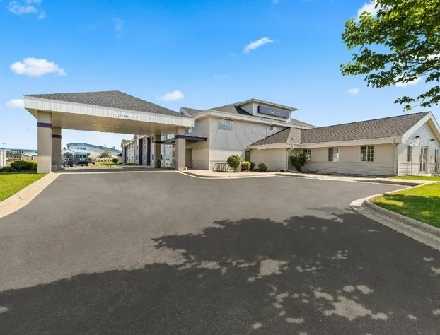 Sleep Inn & Suites Verona - Madison Southwest hotel detail image 2