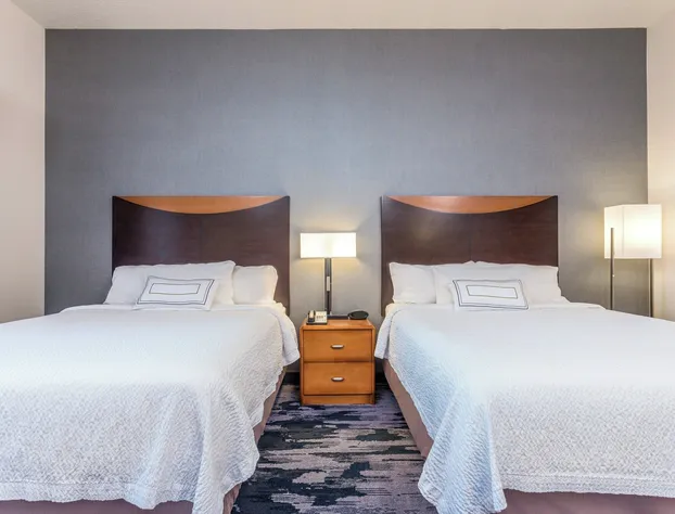 Fairfield Inn & Suites by Marriott Madison East hotel detail image 3