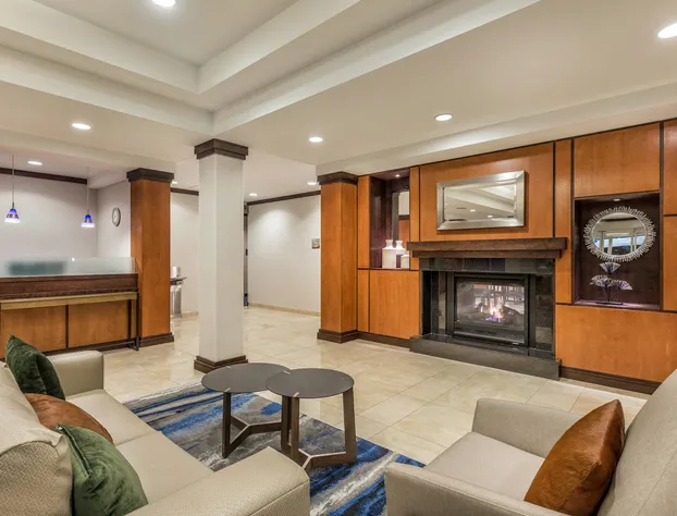 Fairfield Inn & Suites by Marriott Madison East hotel detail image 1