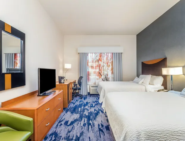 Fairfield Inn & Suites by Marriott Madison East hotel detail image 4