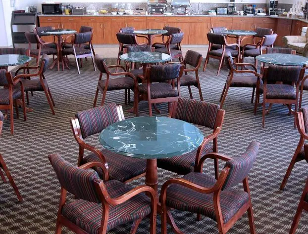 Garden Place Suites hotel detail image 2