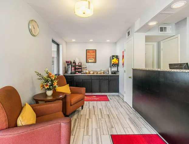 Econo Lodge Tallahassee North - University Area hotel detail image 3