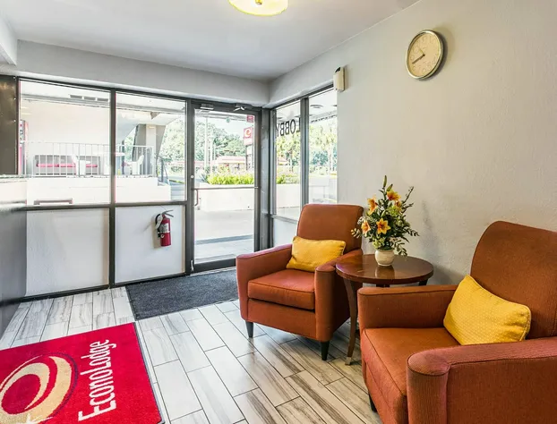 Econo Lodge Tallahassee North - University Area hotel detail image 4