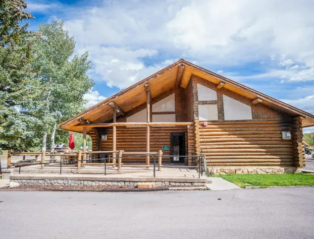 Daniels Summit Lodge hotel detail image 4