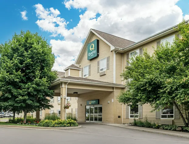 Quality Inn Airport hotel detail image 1