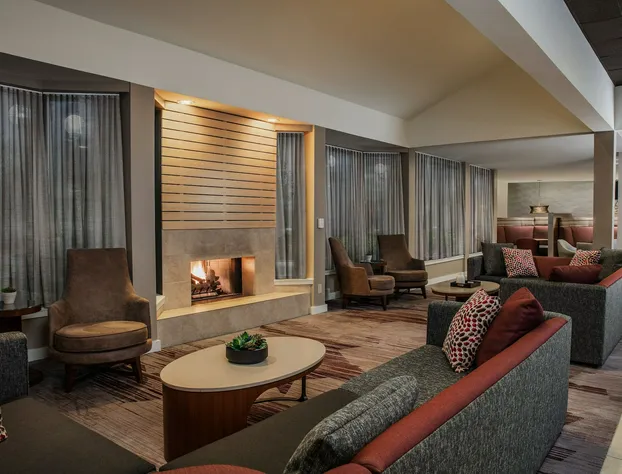 Courtyard by Marriott Greensboro hotel detail image 1