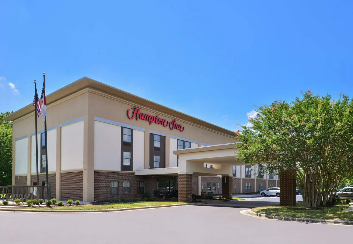Hampton Inn Greensboro-East hotel hero