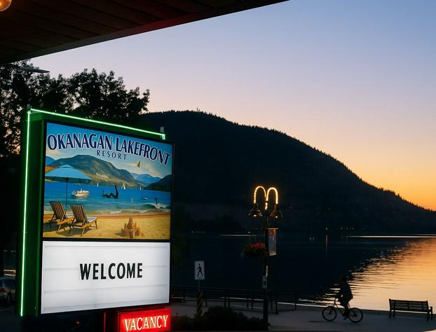 Okanagan Lakefront Resort hotel detail image 2