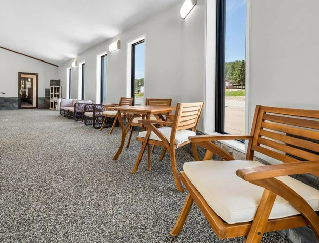 EverSpring Inn & Suites hotel detail image 2