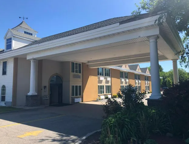 Best Western Plus The Inn at Hampton hotel detail image 3