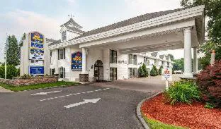 Best Western Plus The Inn at Hampton hotel hero