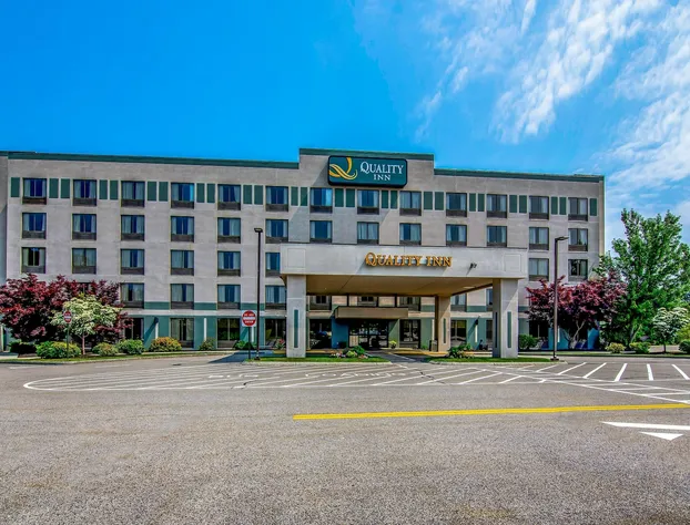 Quality Inn Portsmouth hotel detail image 1