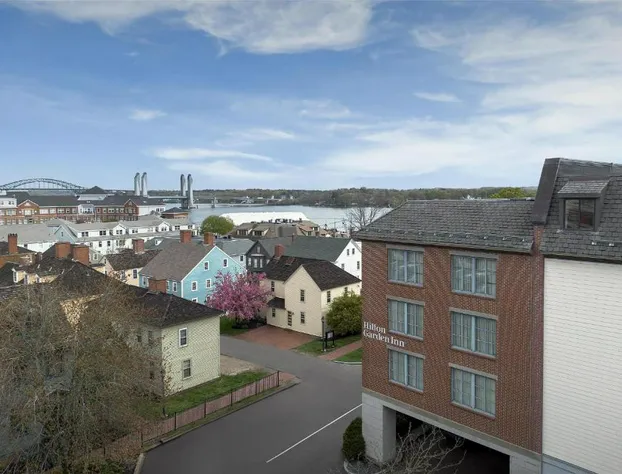 Hilton Garden Inn Portsmouth Downtown hotel detail image 1