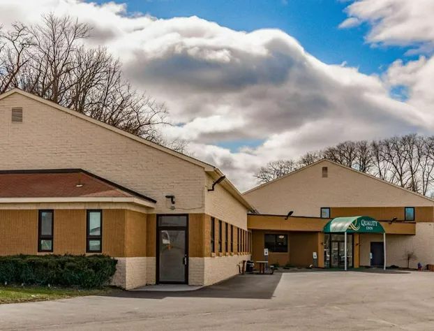 Quality Inn Schenectady - Albany hotel detail image 1
