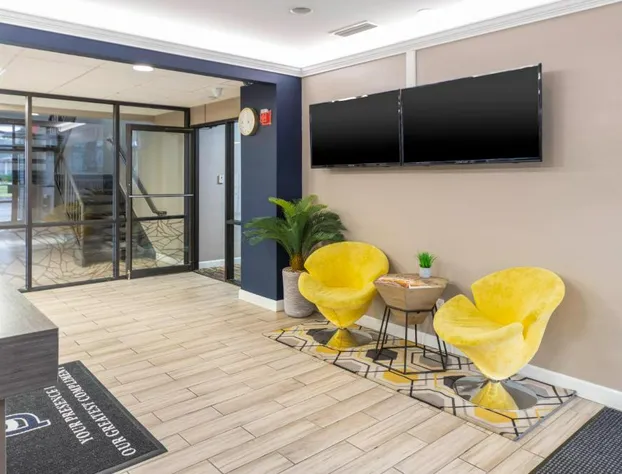 BridgePointe Inn & Suites hotel detail image 4