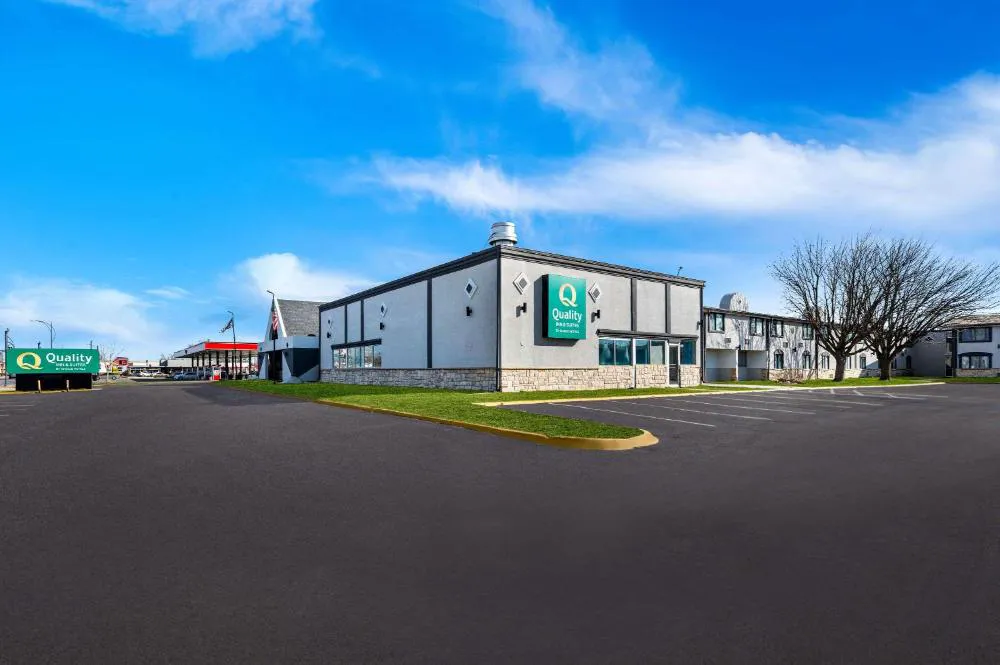 Quality Inn & Suites Council Bluffs - Omaha East hotel hero