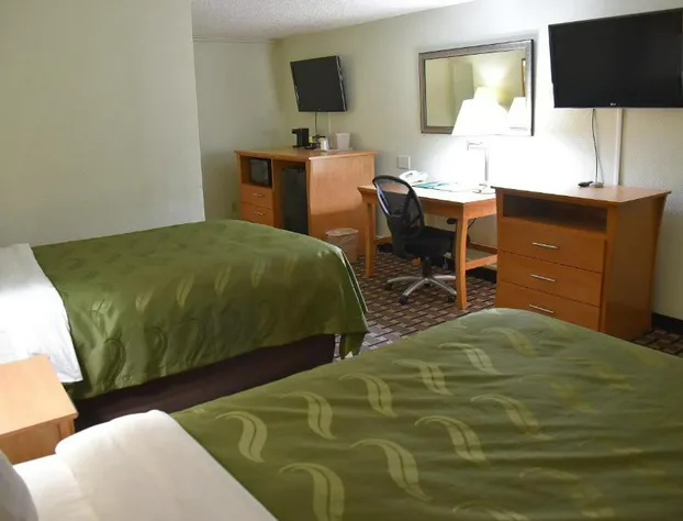 Quality Inn & Suites Council Bluffs - Omaha East hotel detail image 2