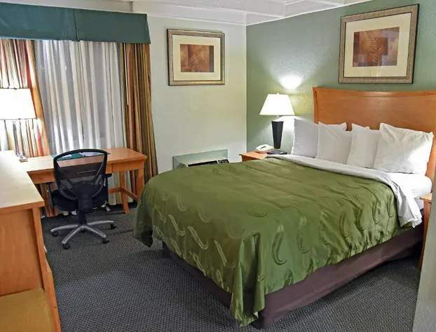 Quality Inn & Suites Council Bluffs - Omaha East hotel detail image 3