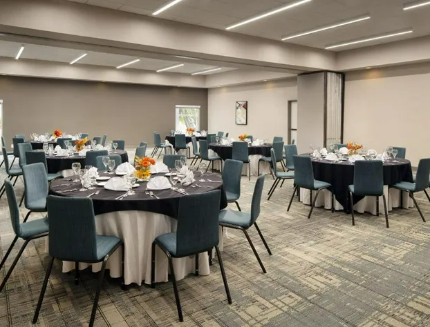 Four Points by Sheraton Tucson Airport hotel detail image 3