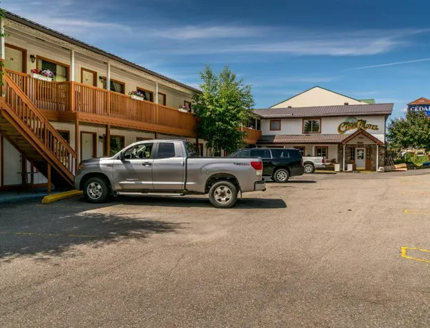 Cedar Motel hotel detail image 2
