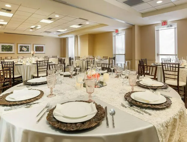 Hilton Garden Inn Bakersfield hotel detail image 3