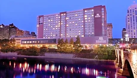 Radisson Rochester Riverside hotel hero