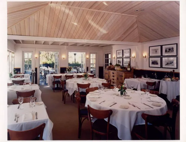 Tally Ho Inn hotel detail image 4