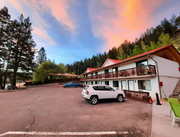 Alpen Motel hotel detail image 1