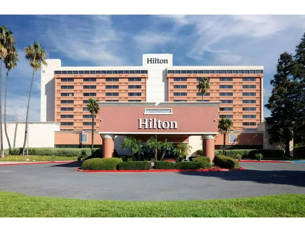 Hilton Concord hotel detail image 1