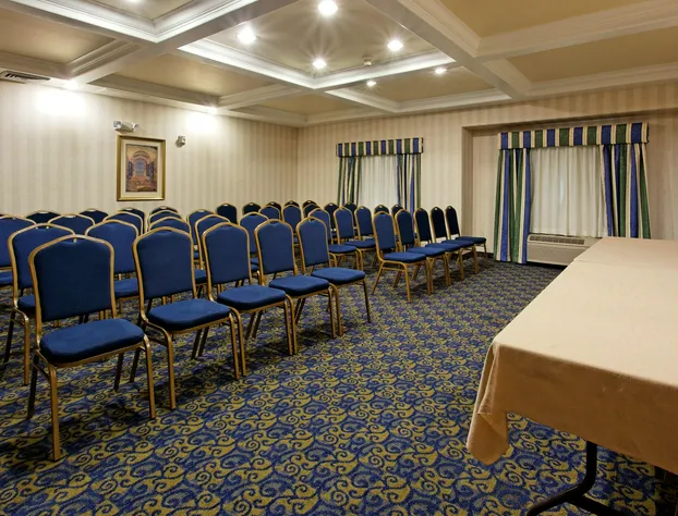 Holiday Inn Express Hotel & Suites San Pablo - Richmond Area by IHG hotel detail image 3