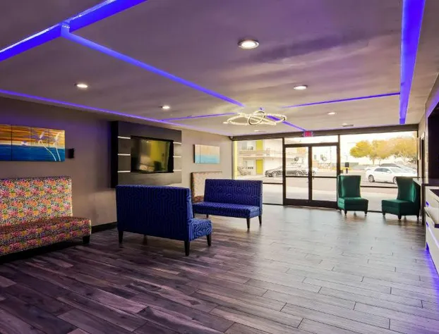 SureStay Plus Hotel by Best Western Point Richmond hotel detail image 4