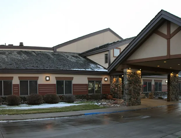 C'mon Inn Hotel & Suites hotel detail image 1