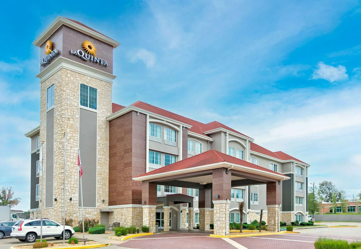 La Quinta Inn & Suites by Wyndham Little Rock - Bryant hotel hero