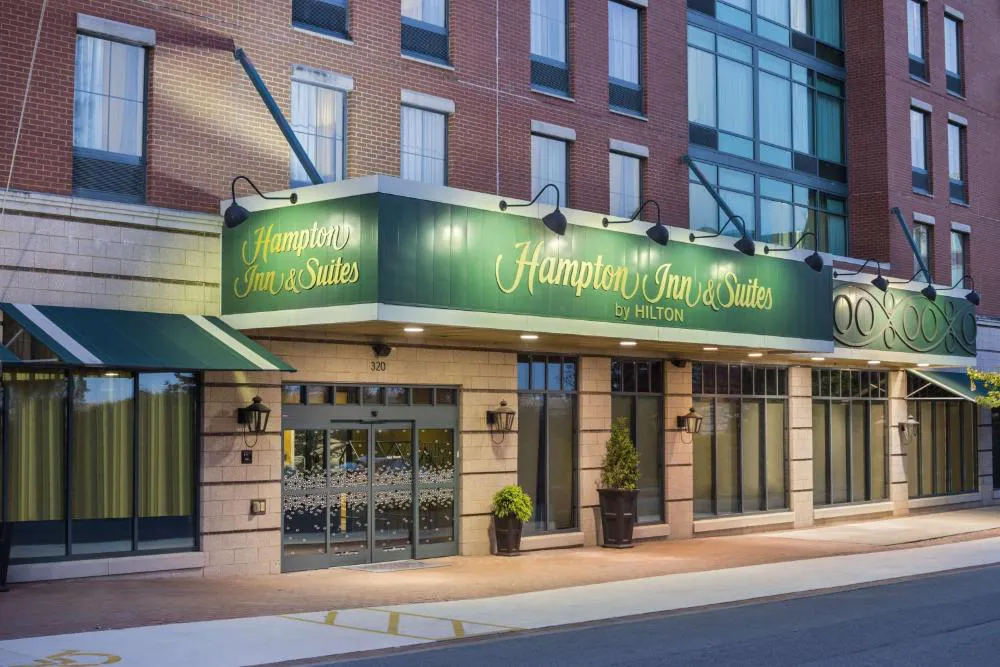 Hampton Inn & Suites Little Rock-Downtown hotel hero