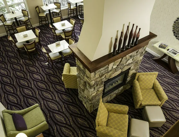 Smart Suites, an Ascend Collection Hotel hotel detail image 3