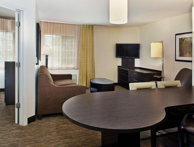 Sonesta Simply Suites Knoxville hotel detail image 4