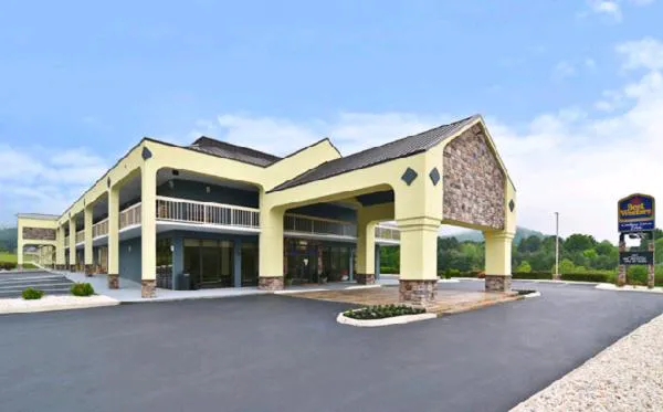 Best Western Cades Cove Inn hotel hero